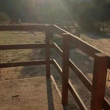 D'hotes Le Petit Ranch Los Masos