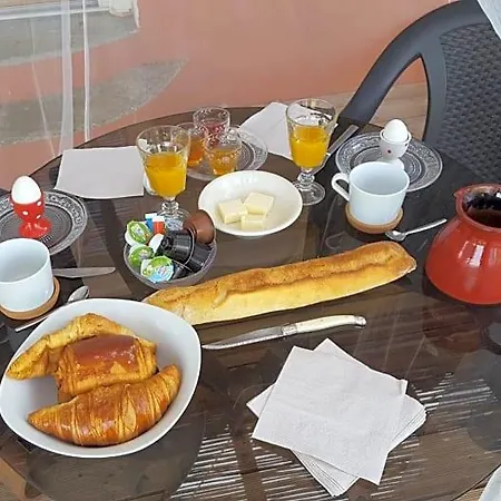 D'hotes Le Petit Ranch 4*